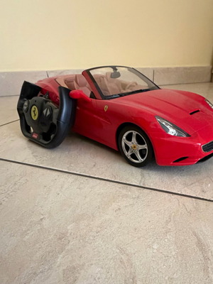 Remote control car like new