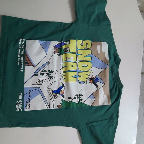 T-shirts and sets like new, pack of 6 pieces