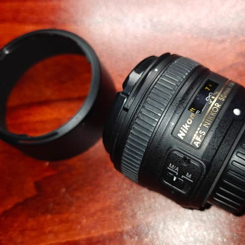 Nikon AF-S Nikkor 50mm f/1.8 G lens