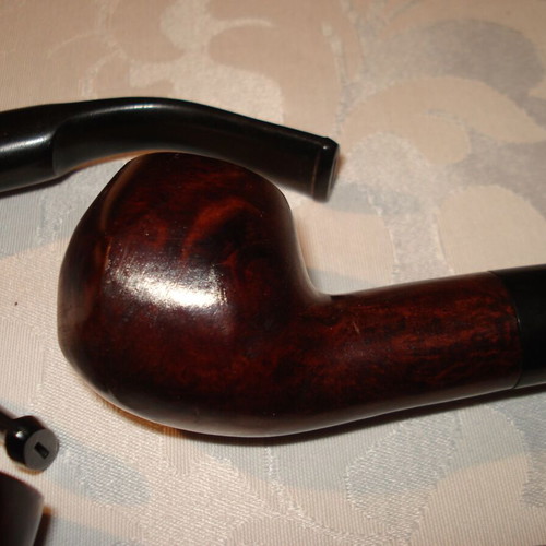 Collection of 5 tobacco pipes like new