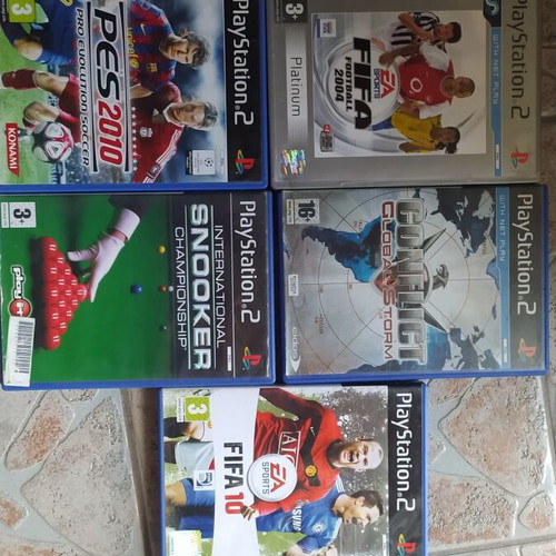 Playstation 2 games used, very good condition with cases