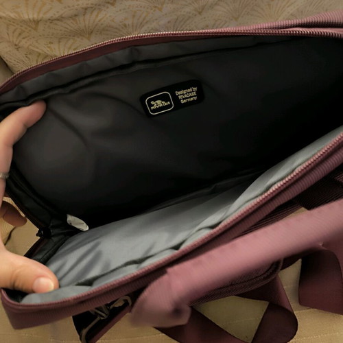 Notebook bag new for 10" tablet or laptop screen