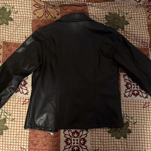 Leather jacket like new, black, size M