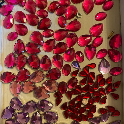 Crystals for embroidery used, various colors and shapes