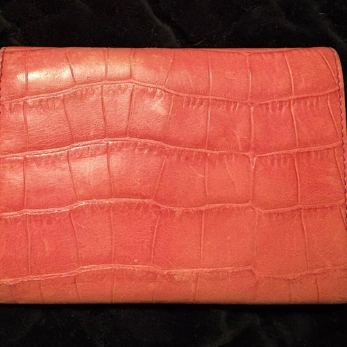 Prada pink leather wallet like new