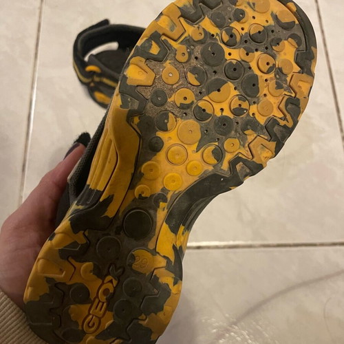 Geox kids anatomical sandals size 29 like new, black