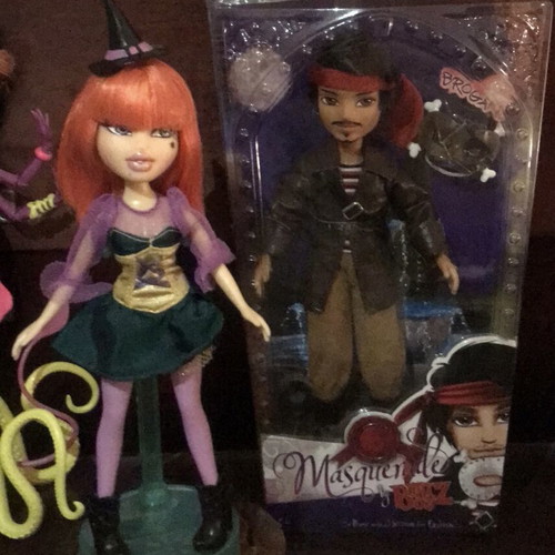 Bratz Masquerade doll girl new with Halloween theme