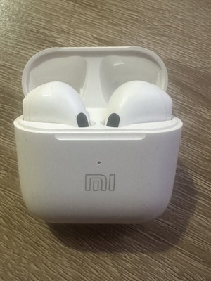 Xiaomi wireless Bluetooth earbuds, new