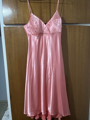 Embroidered evening dress with Swarovski crystals like new, pink, size L-XL