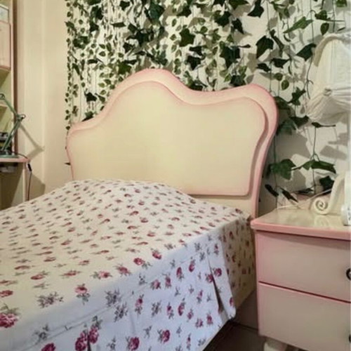 Children's bedroom set, solid wood, pink and beige