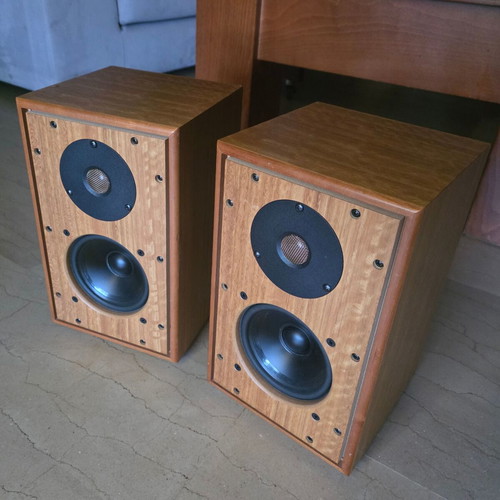 Harbeth HL-P3ES-2 speakers, handmade in England
