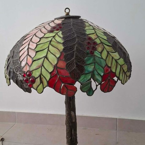 Tiffany's collectible lamp used large size