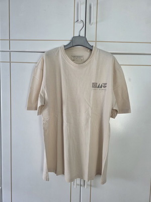 Funky Buddha short-sleeve T-shirt used, size L