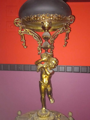 Table lamp used for living room or bedside with black painted glass