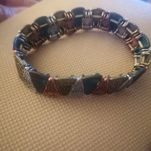 Boho metal bracelet new, multicolor with elastic band