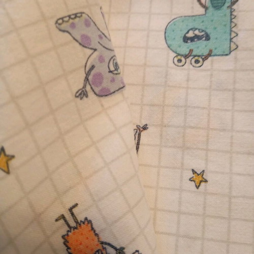 Set of three crib sheets like new Nef Nef