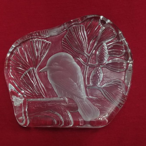 Royal Krona Mats Jonasson decorative paperweight handmade like new
