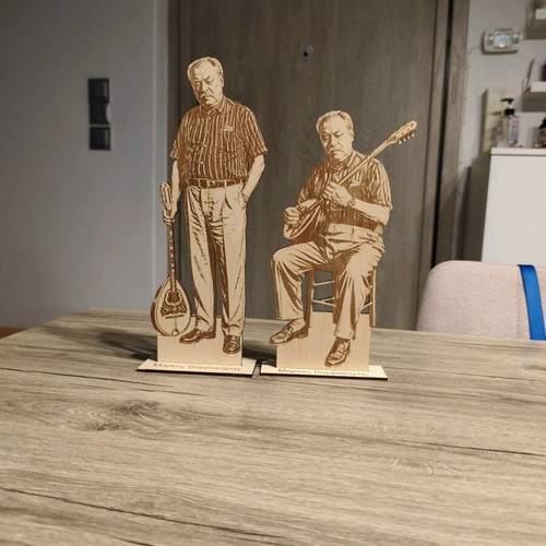 Set of 2 wooden figures Markos Vamvakaris new, rebetiko collection