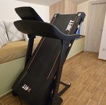 X-FIT Legend 3HP Treadmill like new, electric foldable