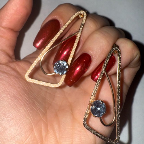 Earrings like new, pack of 6, gold-colored