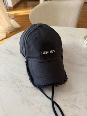 Jacquemus καπέλο baseball με ξέφτια σε μπλε, μέγεθος 58