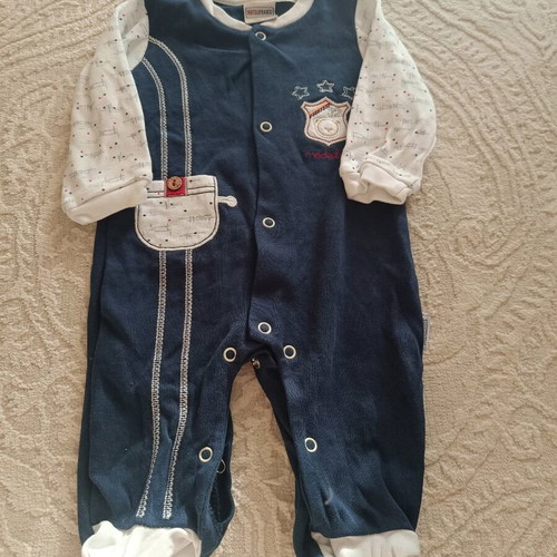 Baby bodysuit new, size 6-9 months or 68 cm
