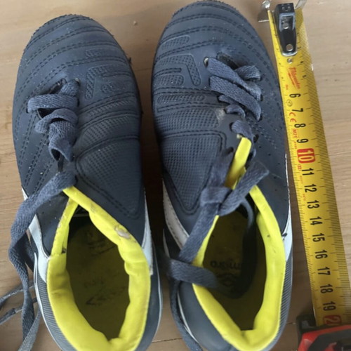 Umbro football shoes used, size 30, blue and yellow