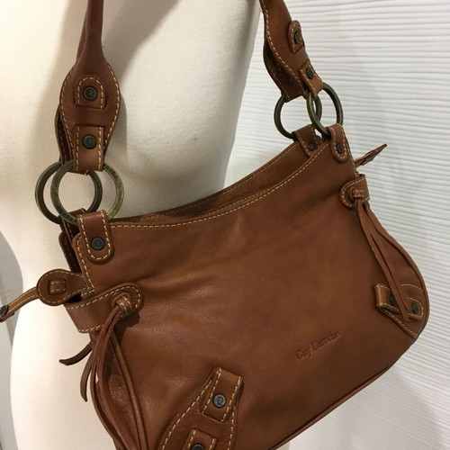 Guy Laroche leather shoulder bag like new, brown