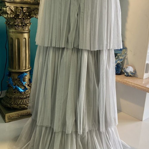 Maya Deluxe pastel gray maxi tulle skirt new, size L