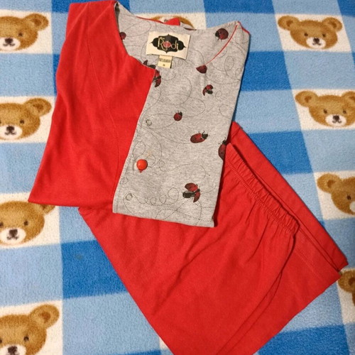 Women's pajama set 100% cotton like new, red