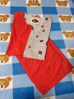 Women's pajama set 100% cotton like new, red