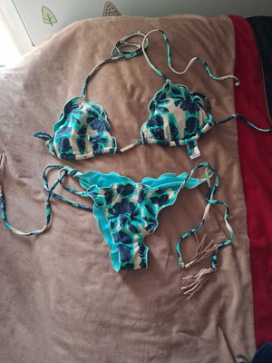 Cia Martima women's bikini like new, turquoise and blue tropical design