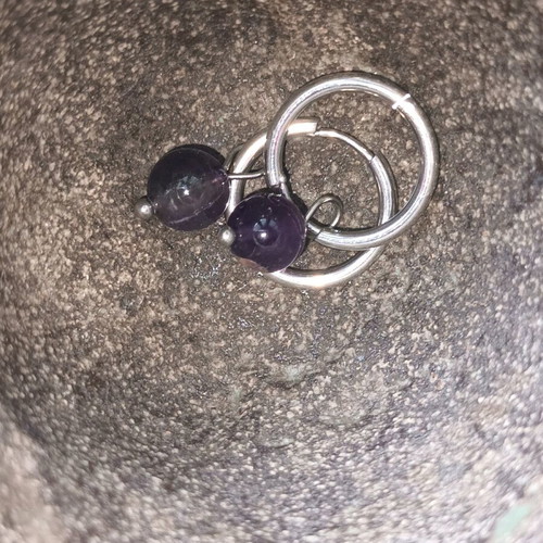 Hoop earrings with amethyst bead like new