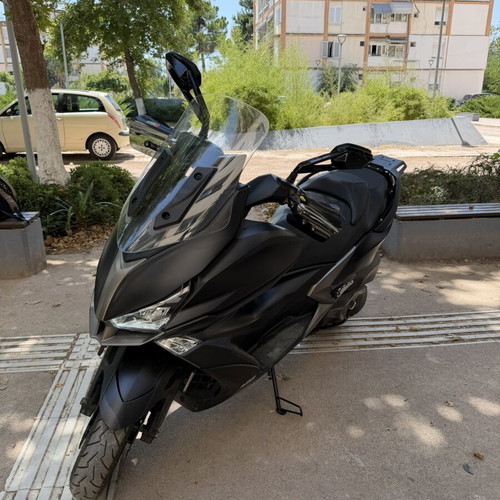Kymco Xciting 400i 2021 scooter like new, Noodoe system