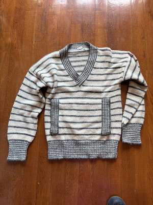 Marlboro Classics wool vintage sweater men's size L like new, grey and white