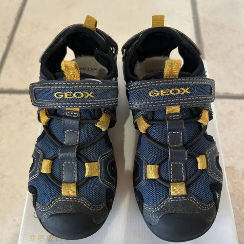 Geox children's sandals used, navy blue with yellow details, size 27
