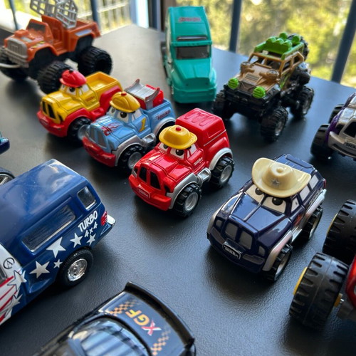 Toy cars used, quality pack Tonka, Maisto, Racing Champions