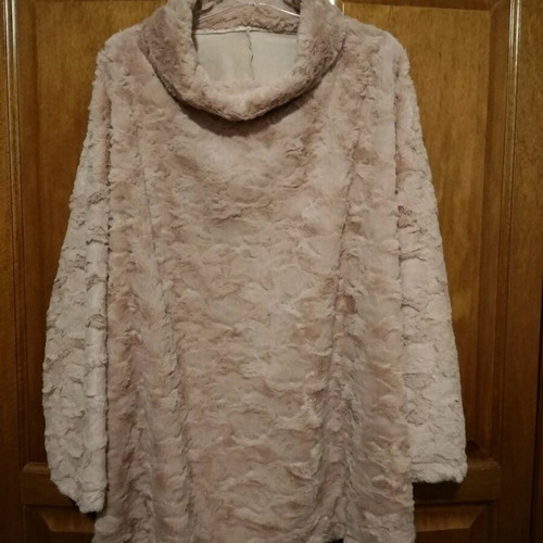 Fur tunic new, loose fit, rotten apple color, size L-2XL