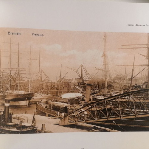 Album Ports and Ships in the Early 20th Century used