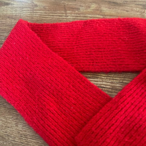 Children's scarf used, red