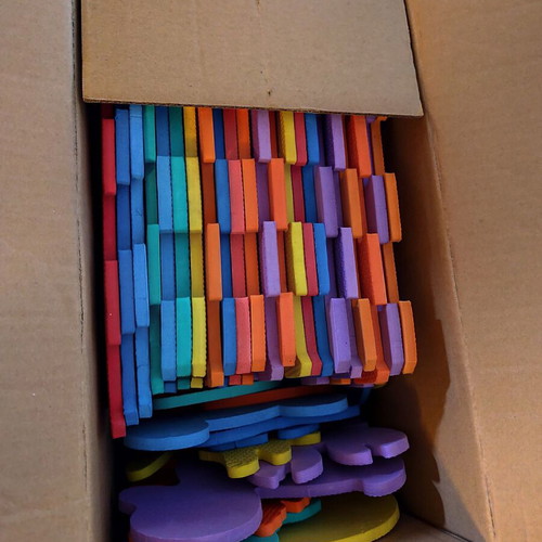 Small puzzle mats used, pack of 22 pieces