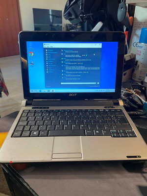 Acer Aspire One D150 10" laptop μεταχειρισμένο με 2GB RAM και SSD