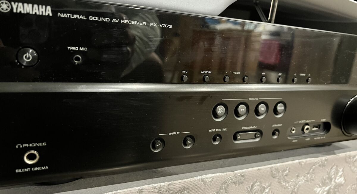 Yamaha RX V373 radio amplifier like new - € 160,00 - Vendora.cy