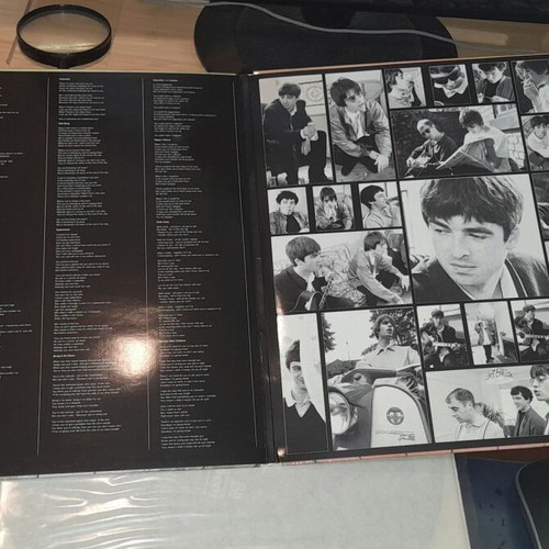 Oasis Definitely Maybe 2LP vinyl used, rock