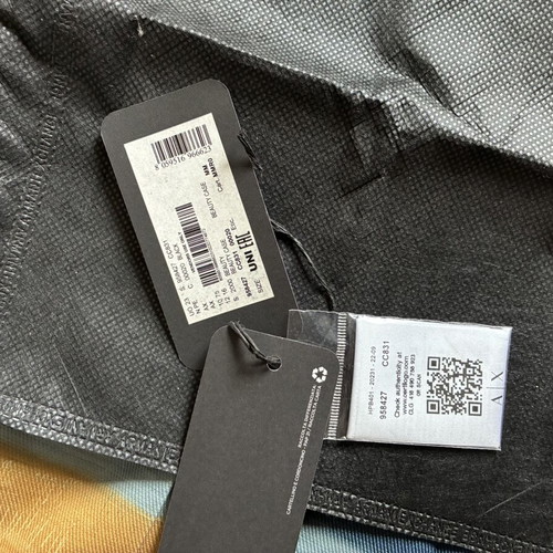 Armani Exchange toiletry bag like new, black