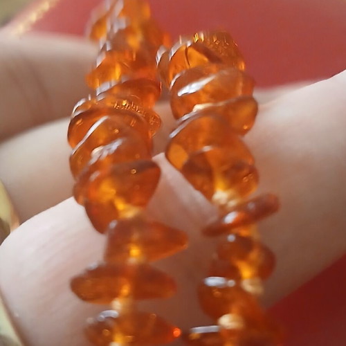 Amber necklace 40 cm, like new, natural small pieces