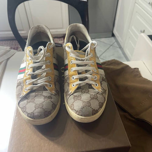 Gucci sneakers used, size 36, beige with box and dust bags