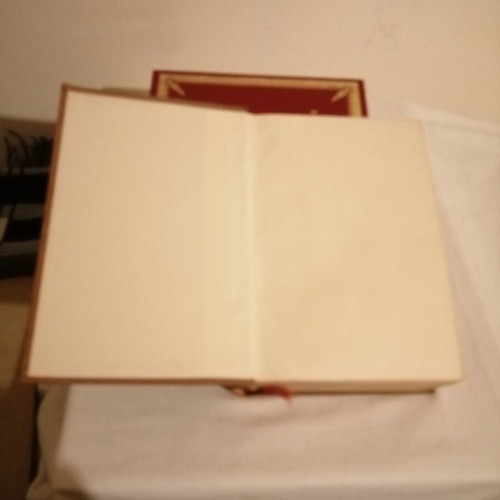 Anthology of World Poetry like new - Aris Diktaios