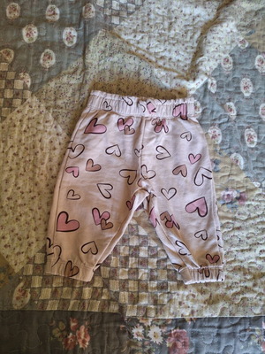 Sinsay baby beige cotton fleece pants with hearts, like new