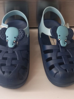 Ipanema children's sandals like new, sizes 22/23 light blue and 24 blue